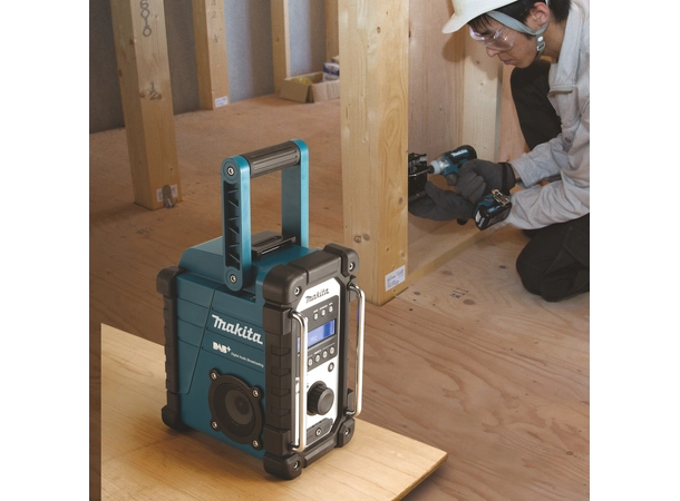 Makita DMR110 Radio DAB+ 